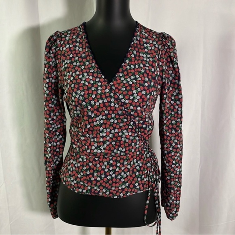 & Other Stories Red Strawberry Floral Printed Long Sleeve Wrap Blouse Size 0 - Picture 10 of 10